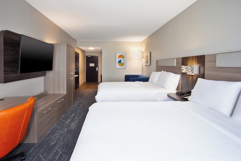Standard Room, Multiple Beds photo 1