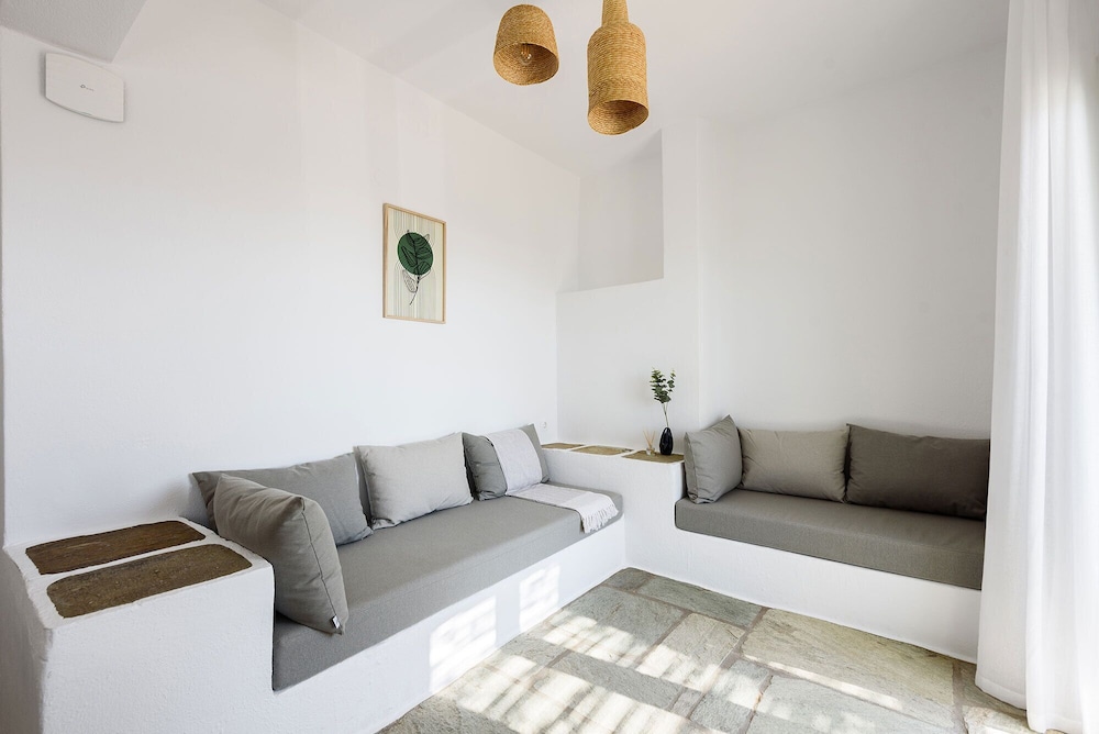 Luxury Apartment, Sea View