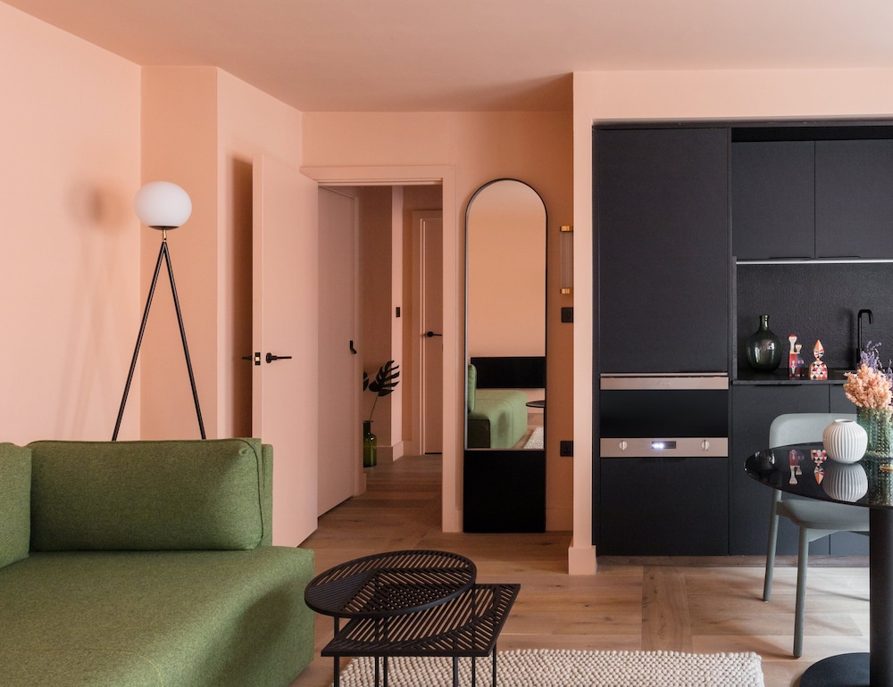 Two Bedroom Suite - Duplex - Photo 4