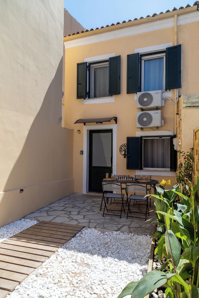 Classic Apartment, Kitchen, Courtyard Area