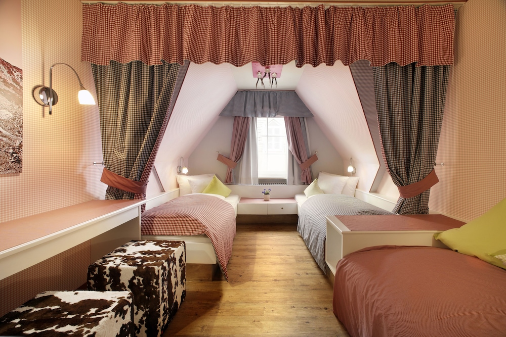 Small triple room - Photo 2
