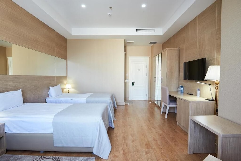 Standard Twin Room - Photo 7