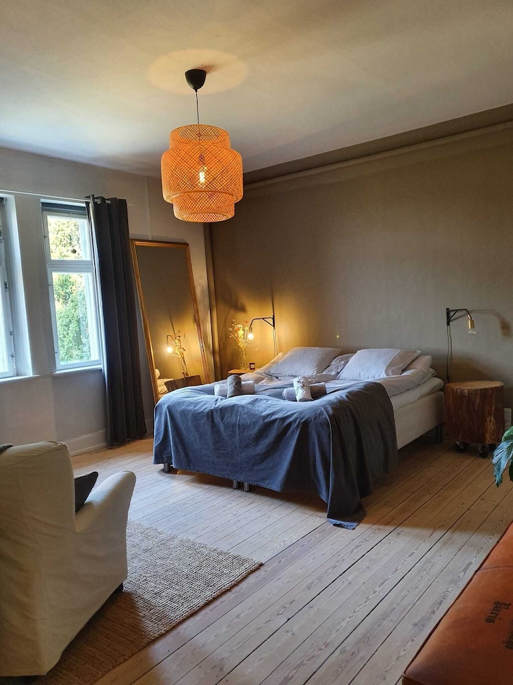 Deluxe Double Room, 1 King Bed, Park View