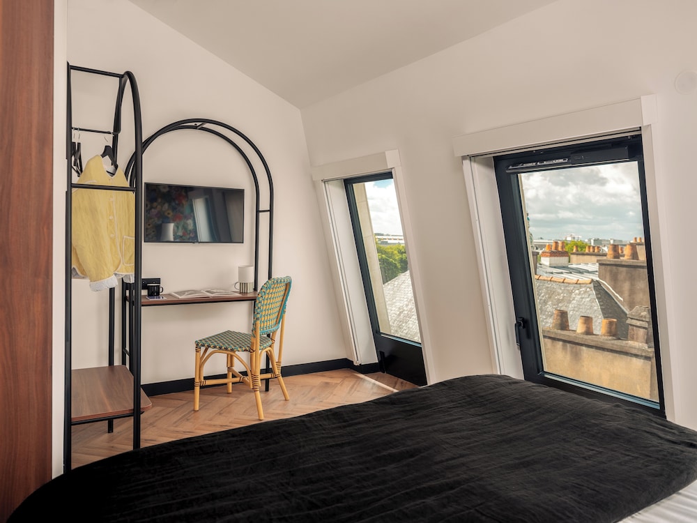 Comfort Room, City View photo 2
