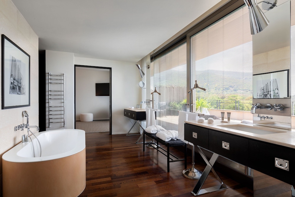 Deluxe Suite, 1 Bedroom, Golf View