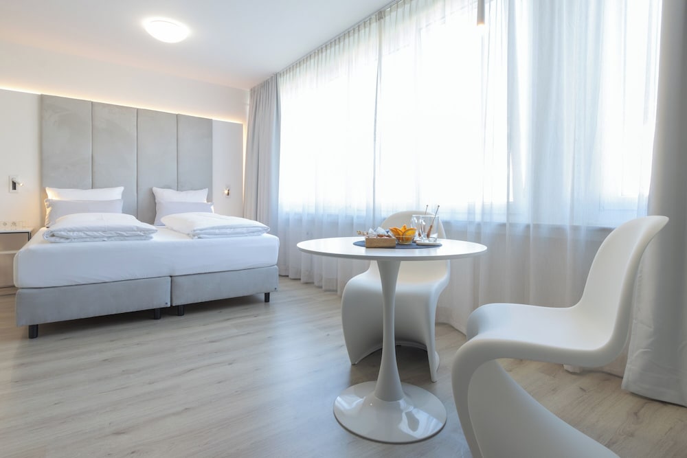 Premium Triple Room photo 2