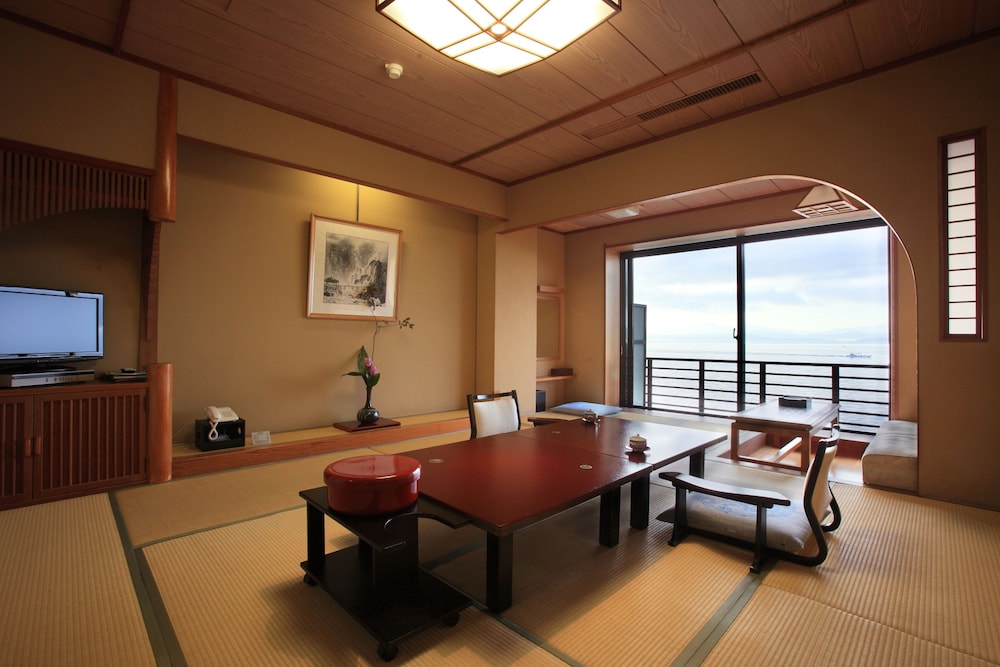 Hana no To Japanese Room - Photo 1
