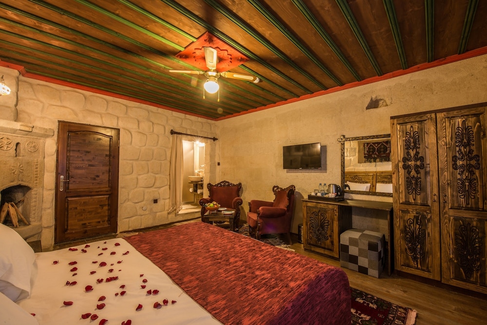 Superior Room - Photo 22