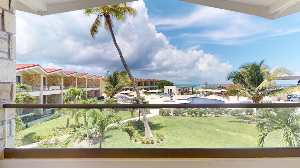 Luxury Garden View Room Diamond Club