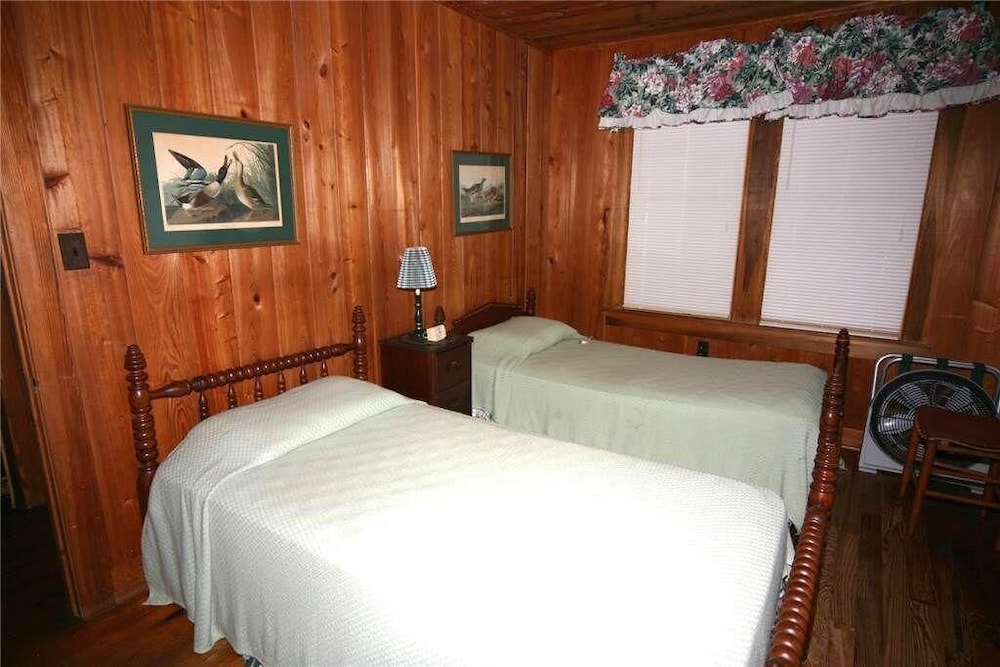 House, Multiple Beds (Salley/Morrison) photo 3
