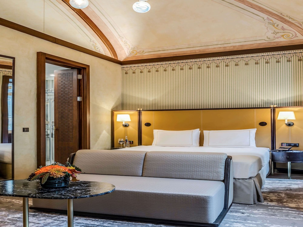 Deluxe Room (Kingsize) photo 1