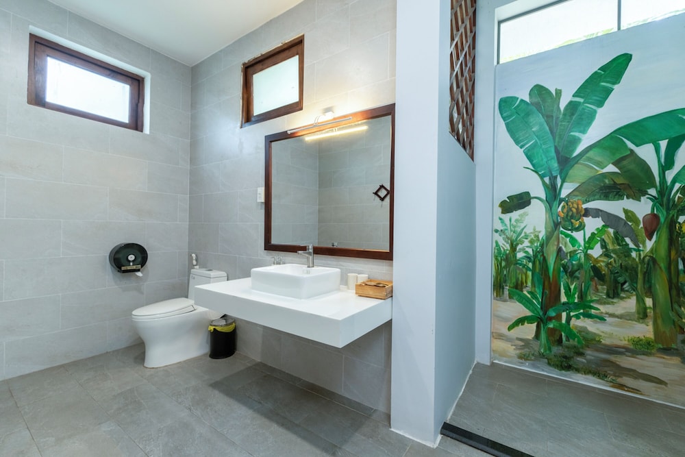 Bungalow, 2 Twin Beds, Pool View - Photo 7