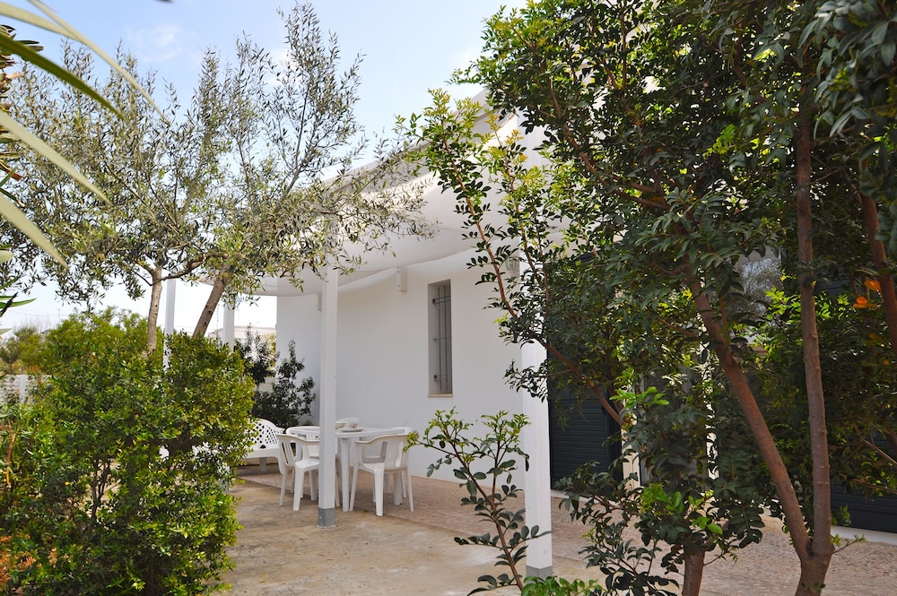 Villa photo 3
