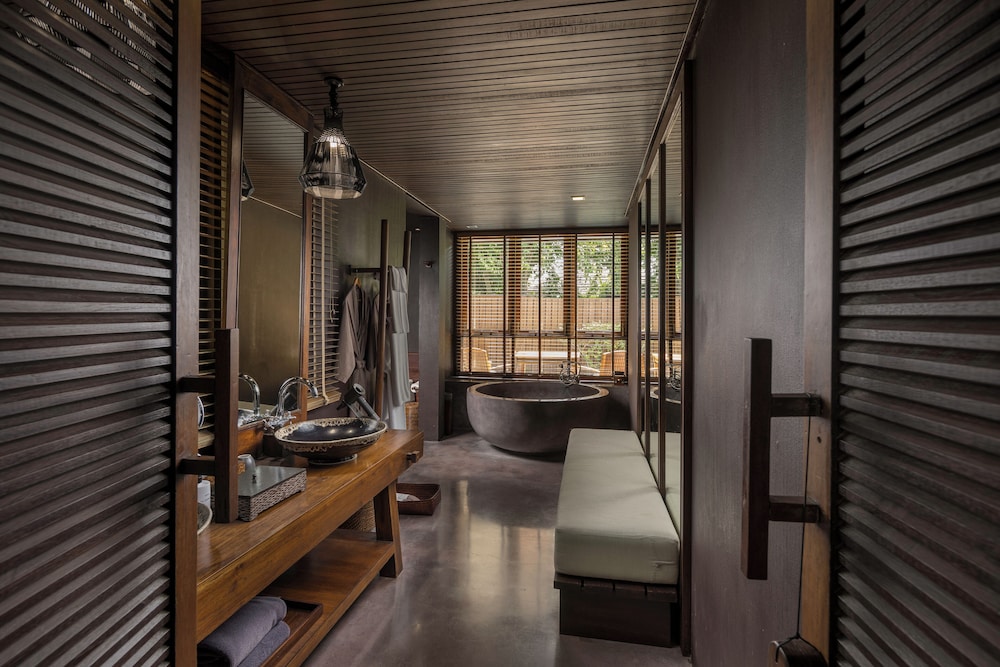 Pool Villa with partial Ocean View - Photo 6