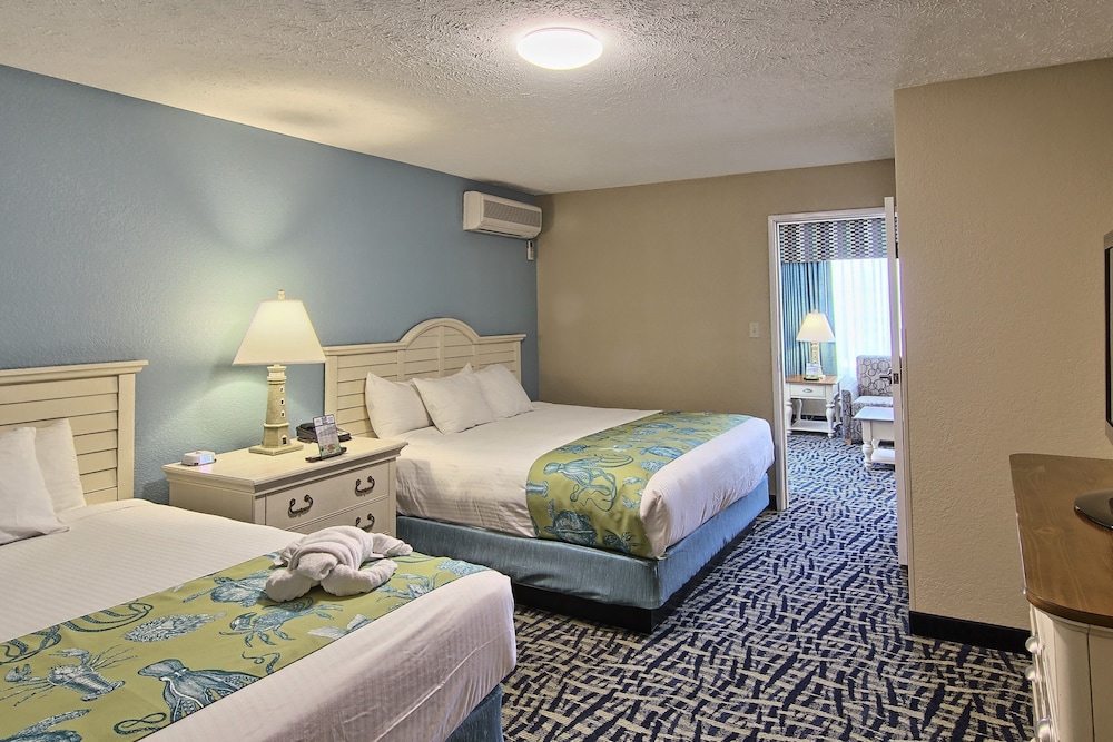 Family Suite, Multiple Beds photo 2