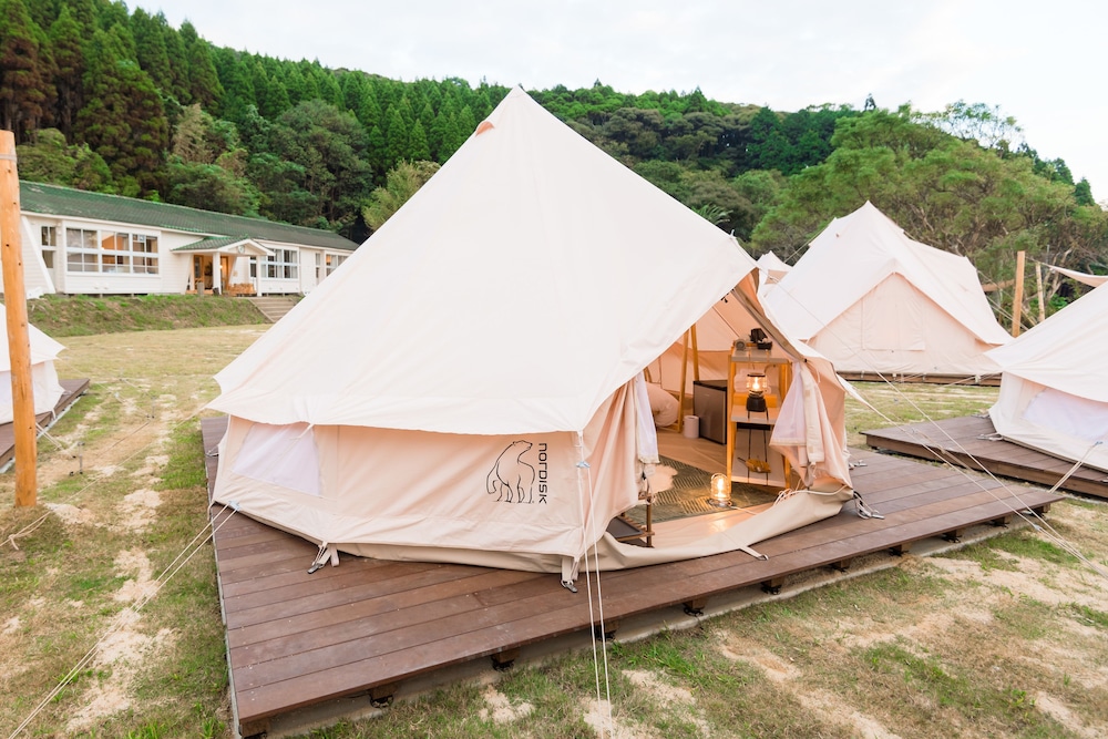 Small Tent photo 1