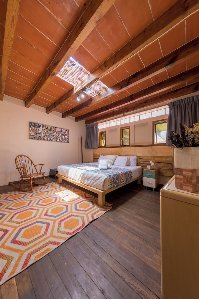 Premium Studio Suite photo 2