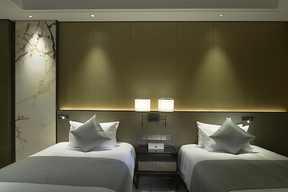 Deluxe Twin Room With View photo 1