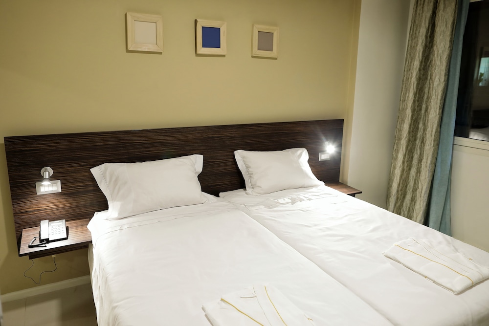Executive Twin Suite photo 2