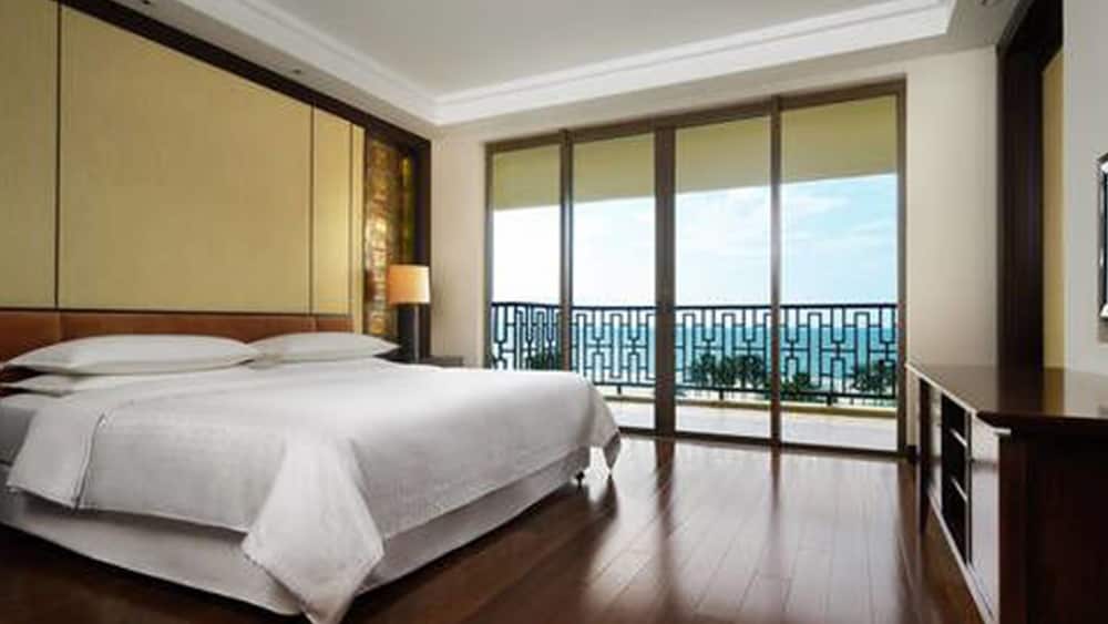 Premium Room, 1 King Bed, Ocean View photo 2