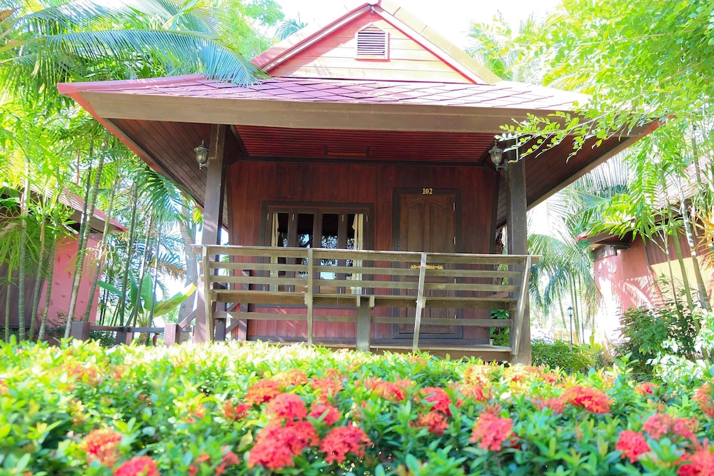Double Room, 1 Double Bed, Private Bathroom, Garden View photo 2