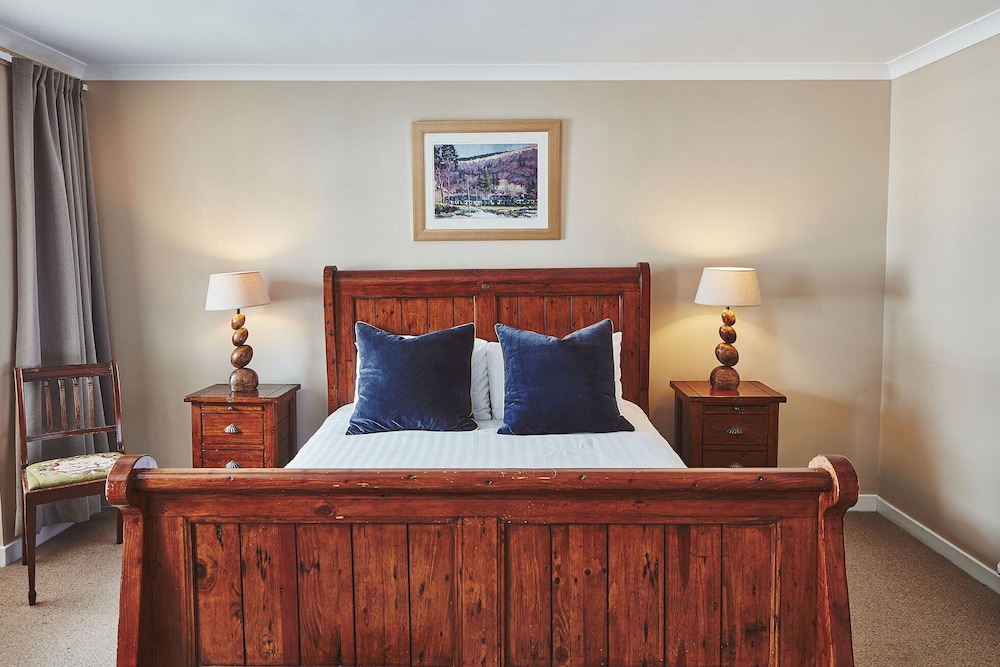 Deluxe Double Room, Ensuite photo 3