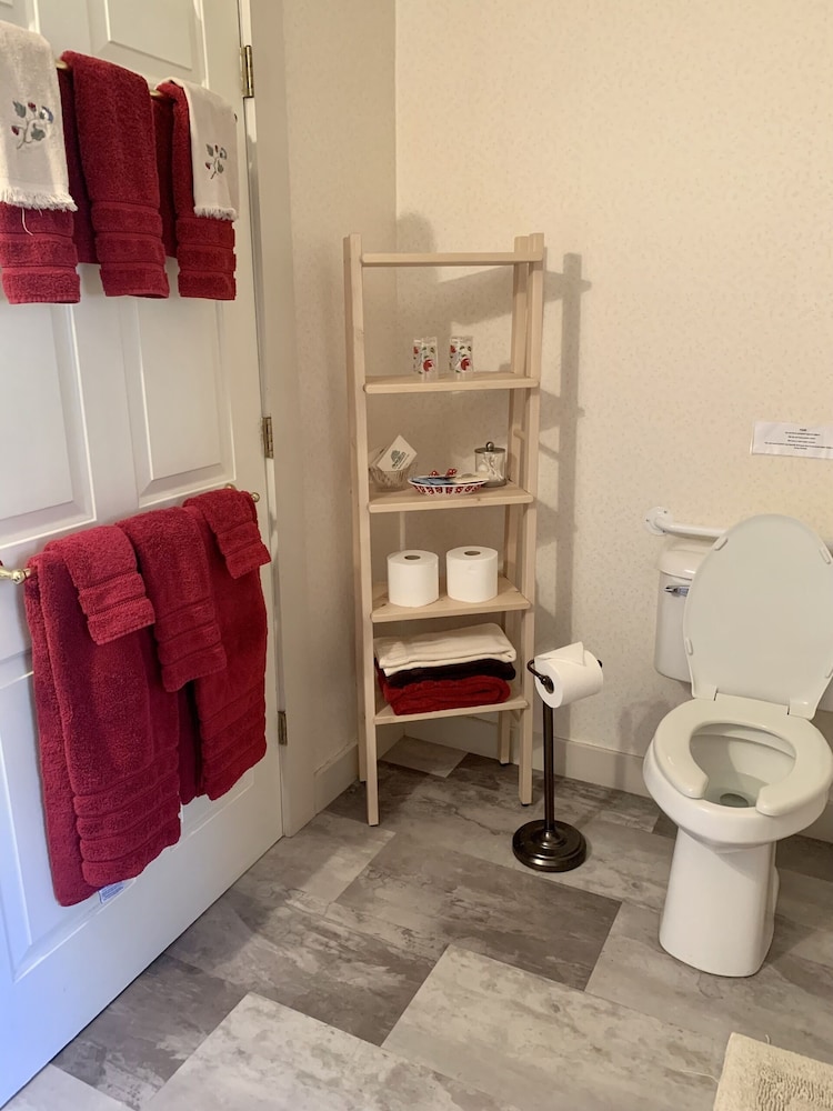 Superior Triple Room, Accessible, Ensuite (Room 10) photo 2