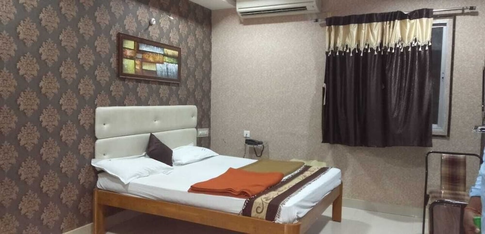 Double A/c Room