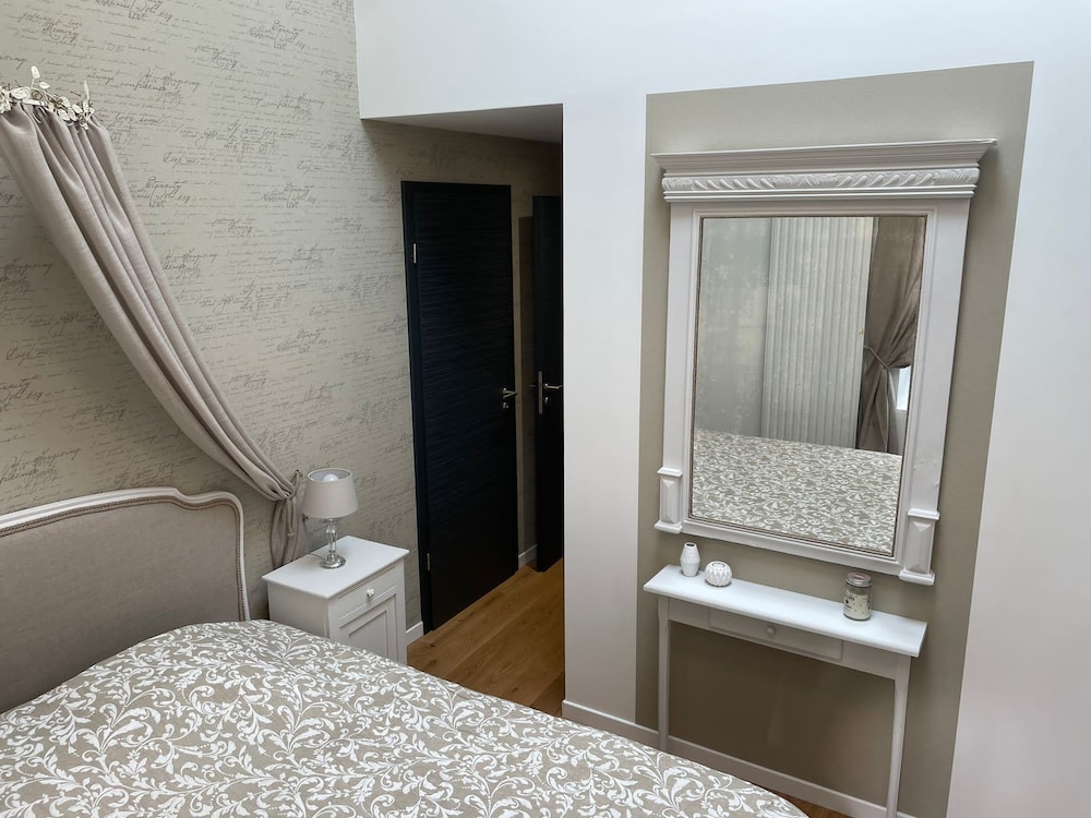 Exclusive Quadruple Room, Private Bathroom, Garden View (Florentine ) - Photo 10