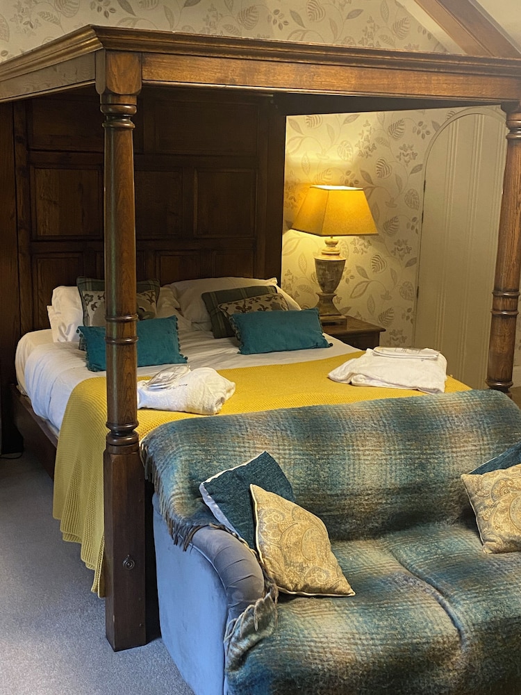 Deluxe Double or Twin Room, Ensuite, Garden View (Bracken Suite) photo 3
