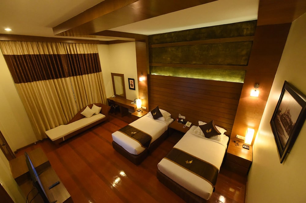 Deluxe Twin Room photo 1