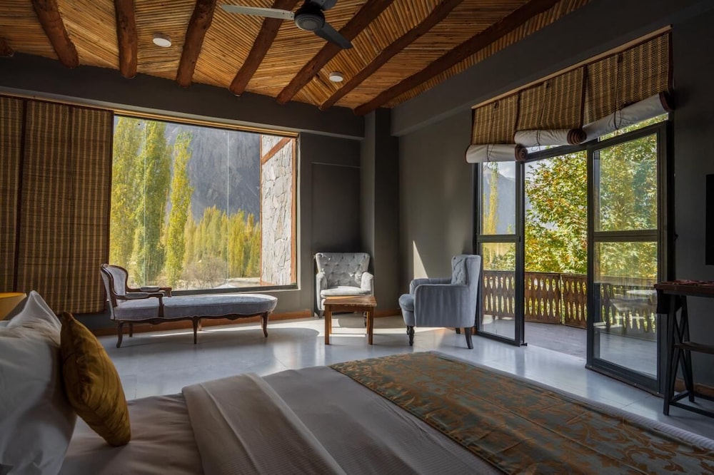 Executive Studio Suite