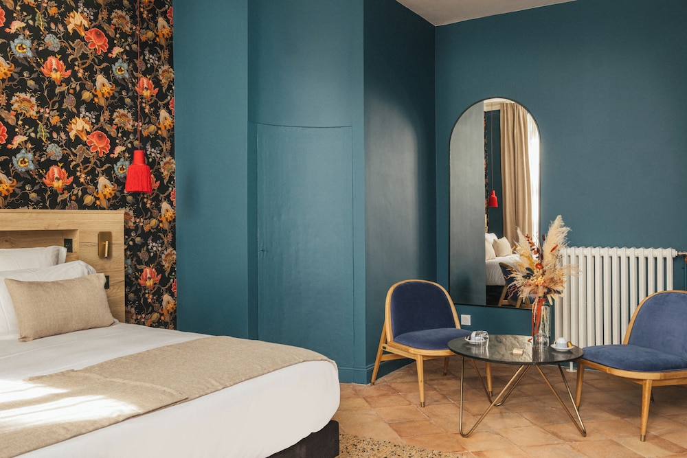 Deluxe Double or Twin Room photo 2