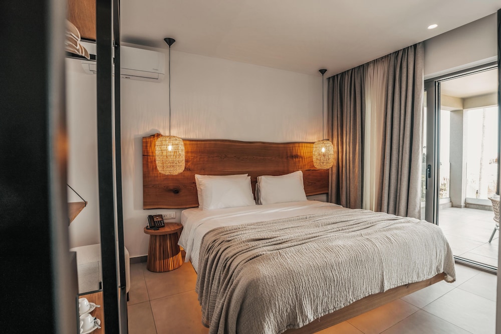 Superior Suite, 2 Bedrooms, Sea View photo 1