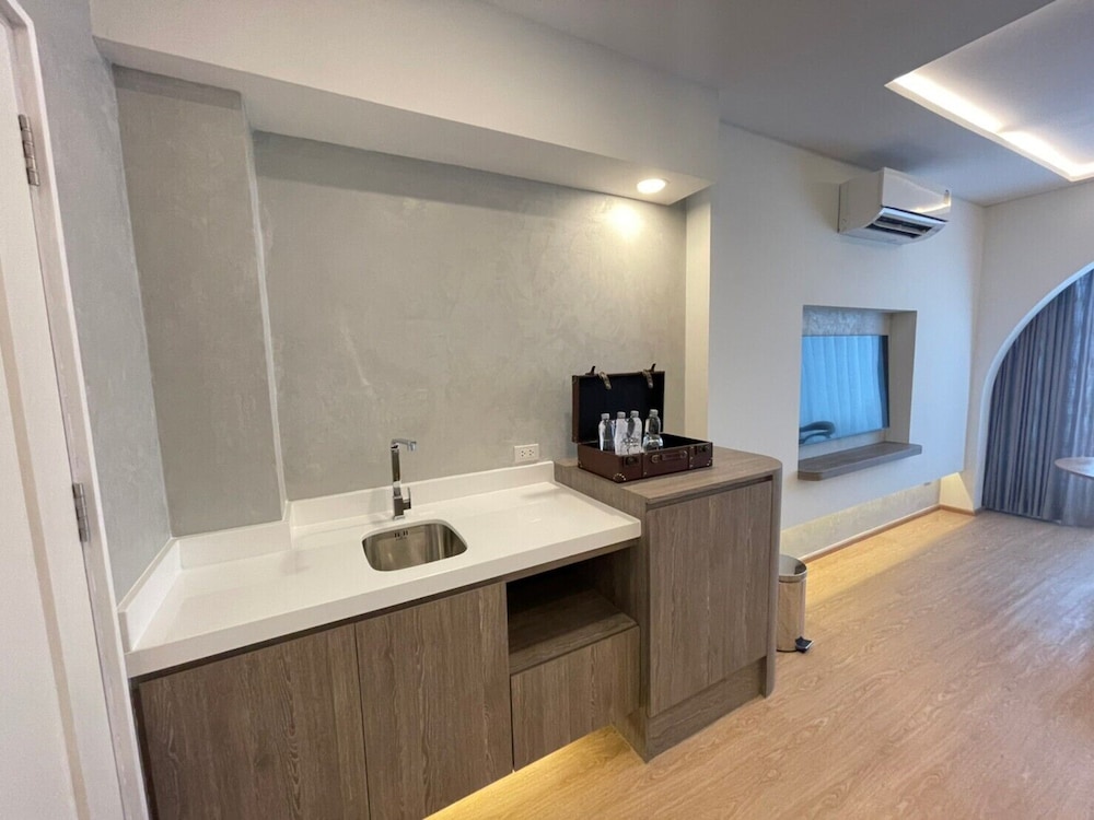 Cozy Suite - Photo 13