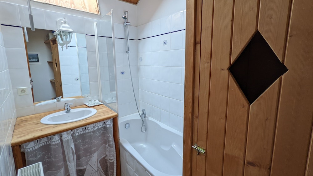 Traditional Double or Twin Room photo 2