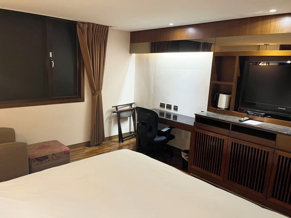 Basic Double Room photo 2