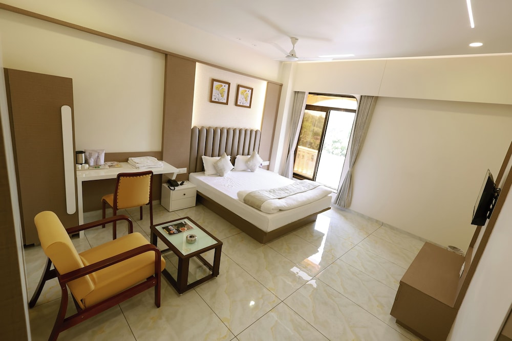 Premium Single Room, Balcony photo 3