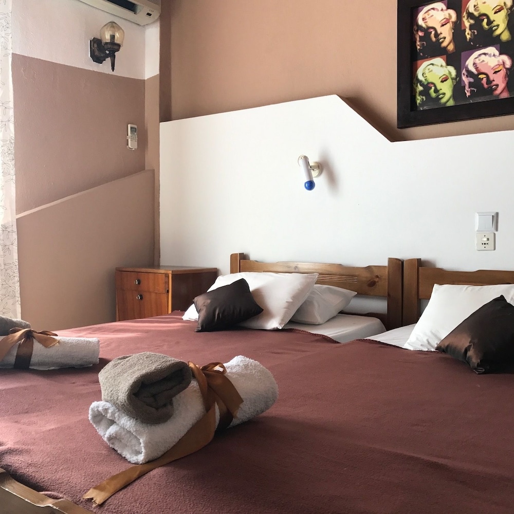 Standard Double or Twin Room photo 2