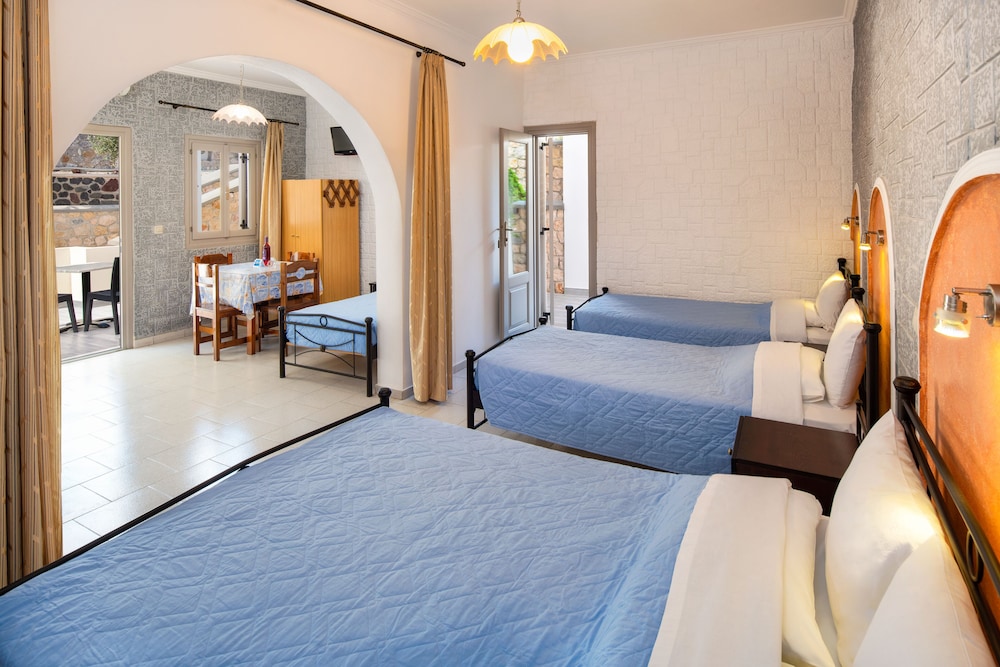 Basic Quadruple Room