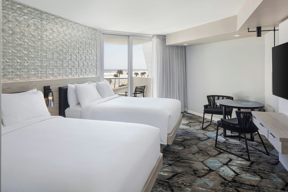 Room, Multiple Beds, City View (Hearing Accessible) photo 2