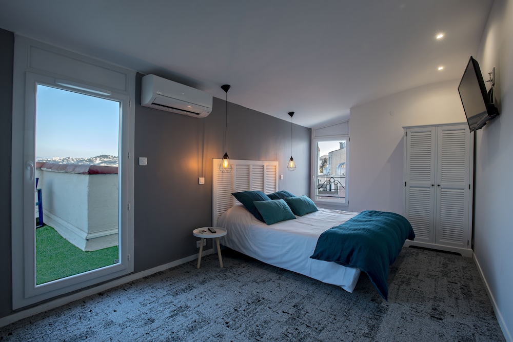 Triple Room, Terrace, Sea View photo 2