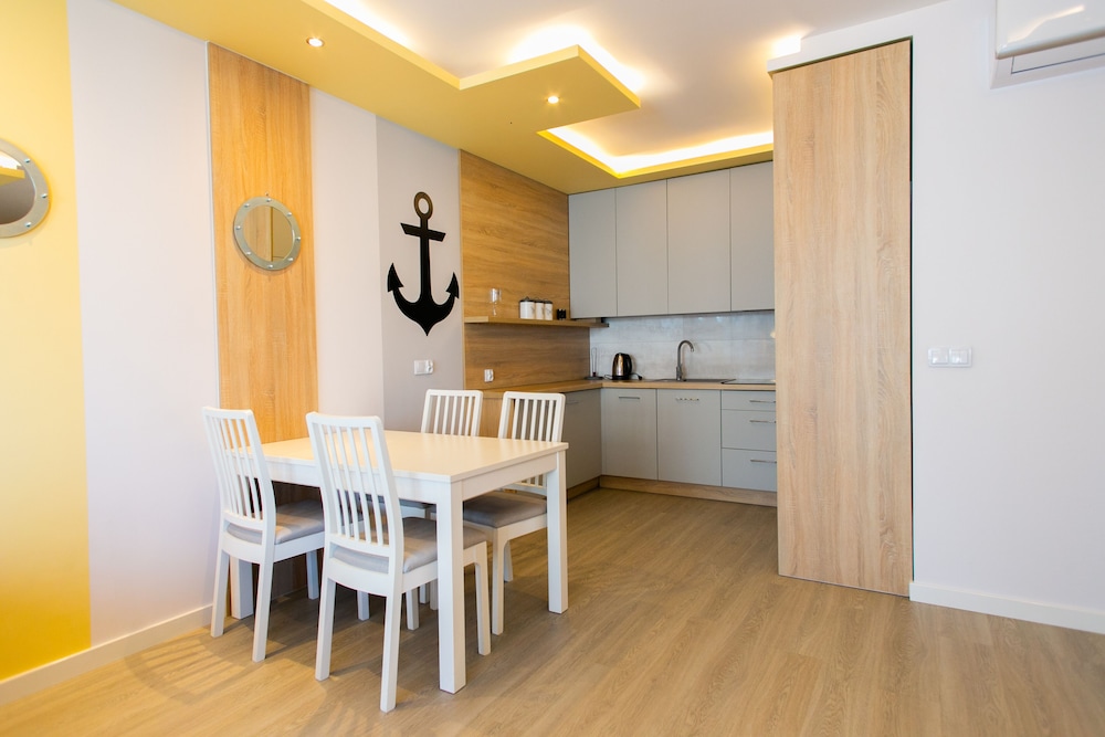 Classic Apartment - Photo 13