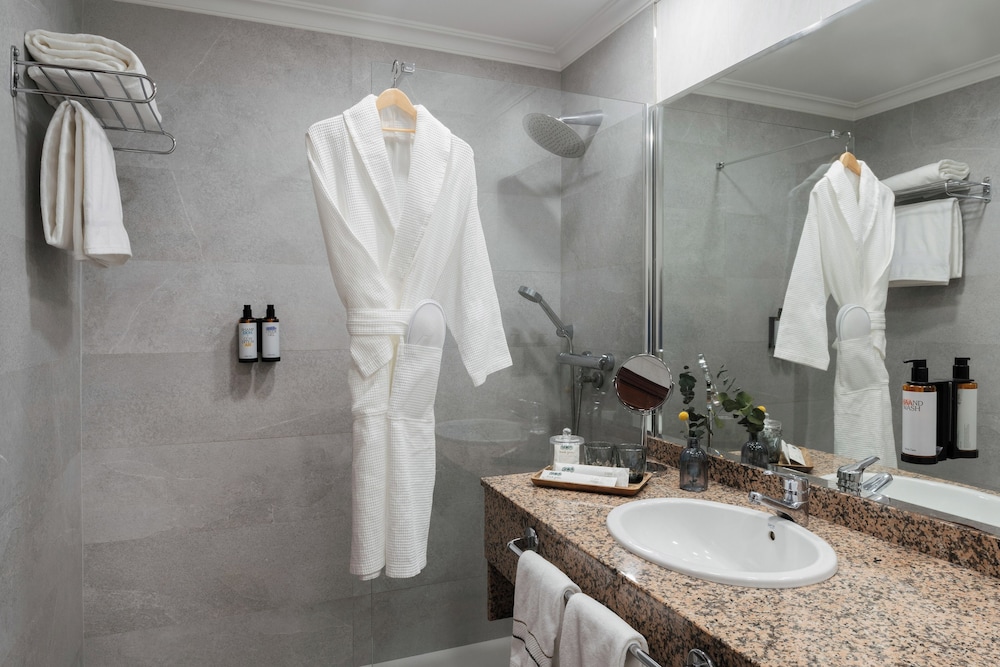 Premium Double Room - Photo 4