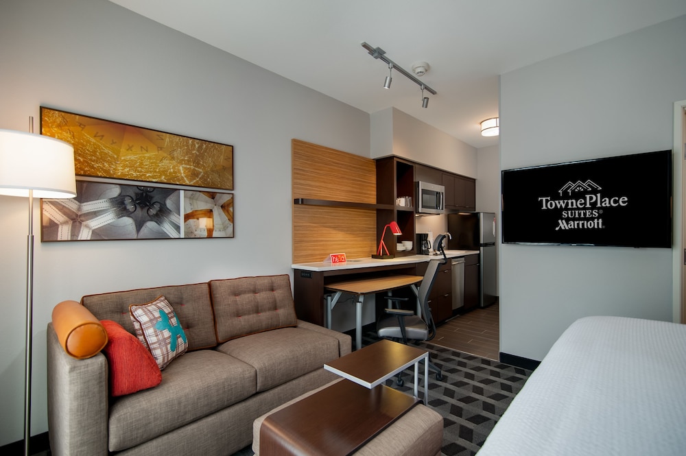 Studio Suite, 2 Queen Beds (Hearing Accessible) photo 2