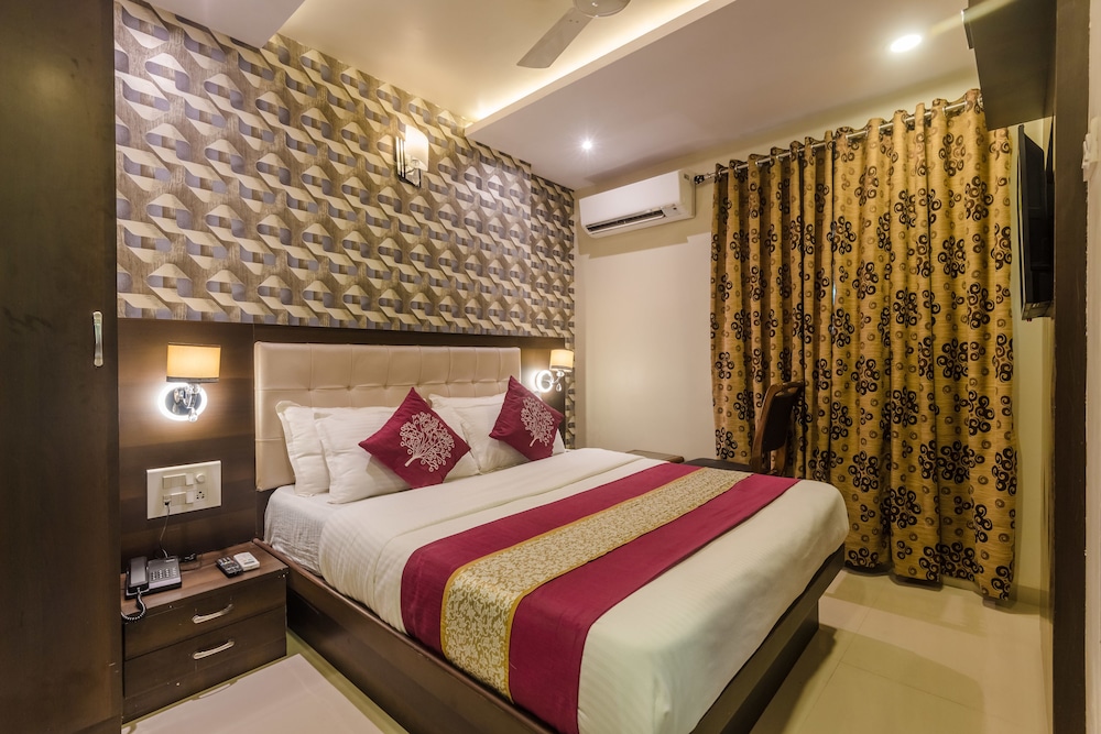 Double Room, 1 King Bed