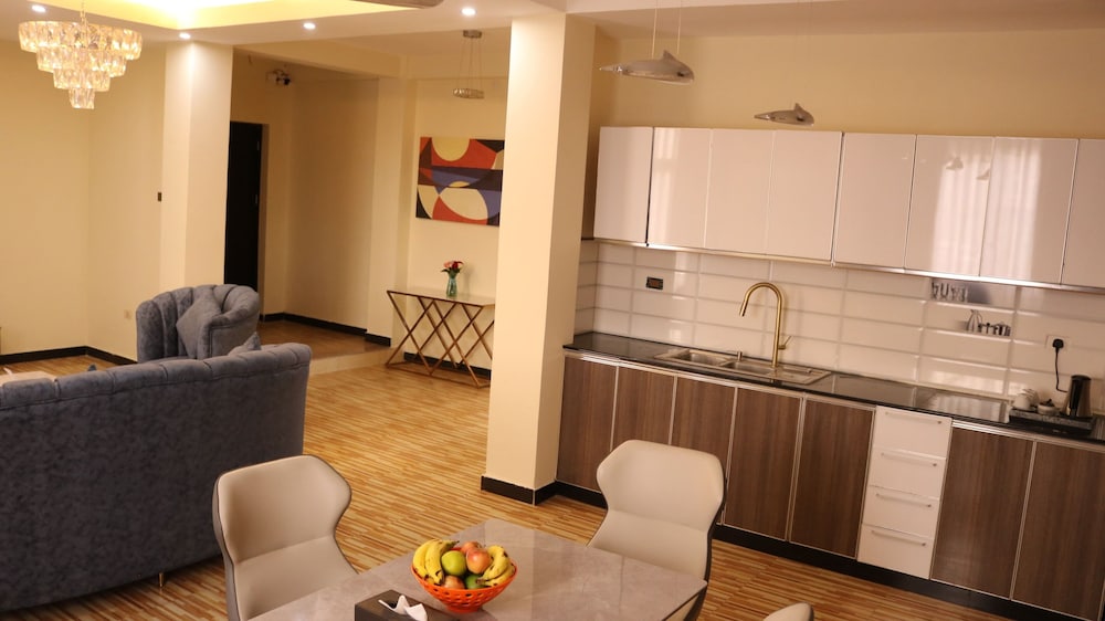 Luxury Suite, Balcony, City View photo 2
