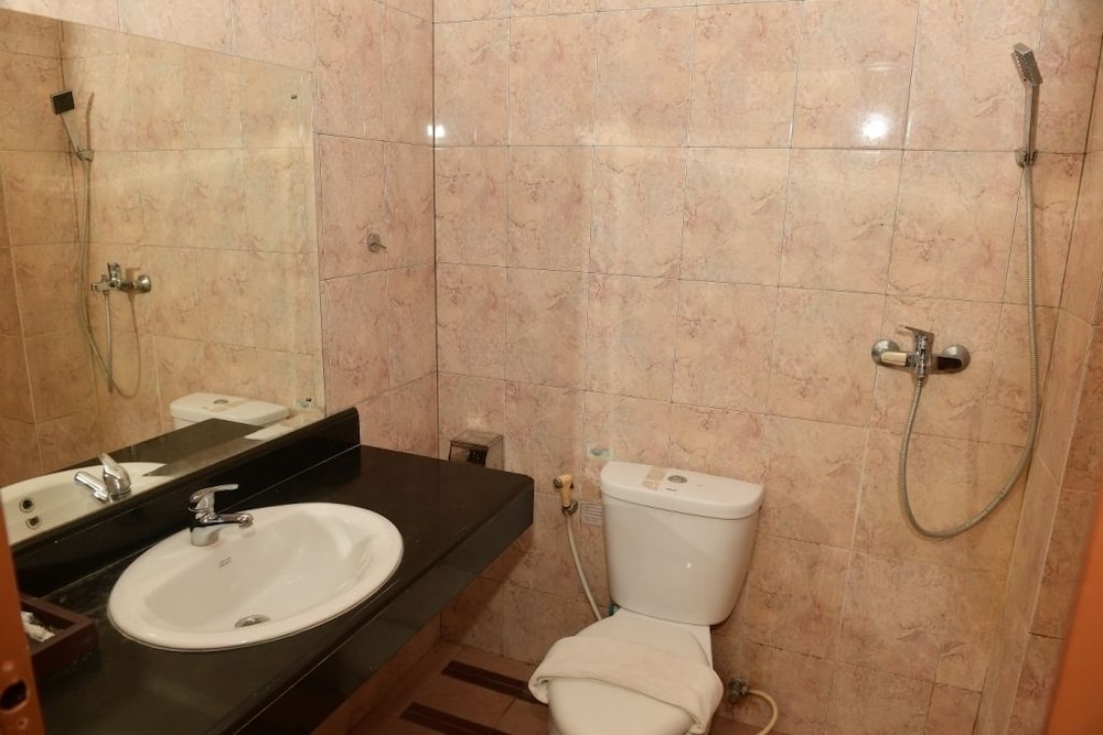 Deluxe Twin Room photo 2