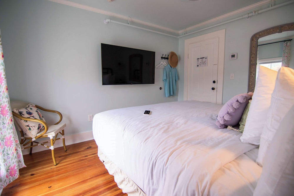 Standard Suite photo 1