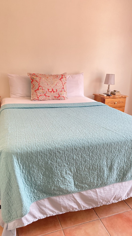 Chambre Simple, 1 grand lit
